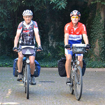 Oouf Oud , Henro de Witt and bikes